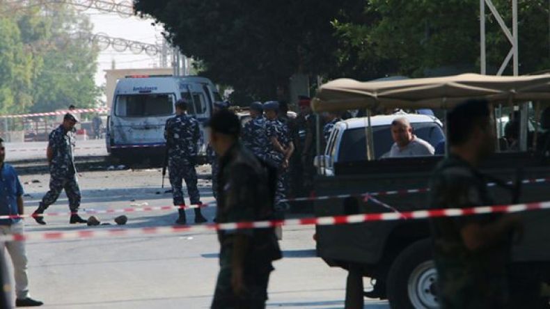 خمسة قتلى في أربعة انفجارات انتحارية في قرية لبنانية