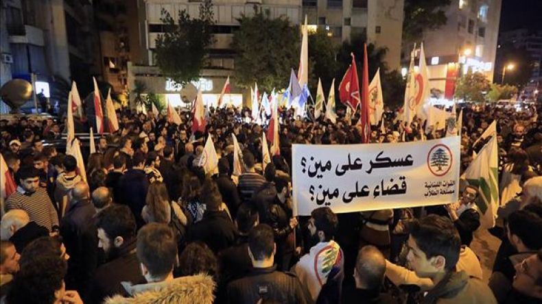 أهالي الموقوفين الإسلاميين في لبنان يطالبون بالإفراج عن أبنائهم