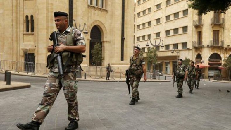 لبنان: انفجار يستهدف حافلة متجهة إلى سوريا