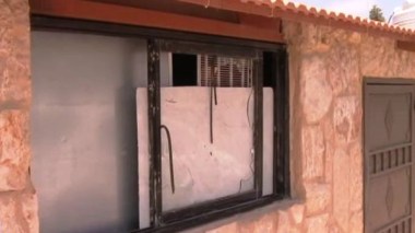 ما مصير عملاء إسرائيل العائدين إلى لبنان وعائلاتهم؟
