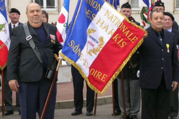 French Foreign Ministry Provokes Algerians: “Harkis Were Persecuted”