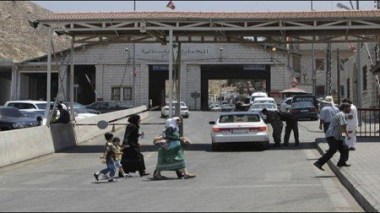 Les habitants de Damas affluent au Liban, la peur au ventre