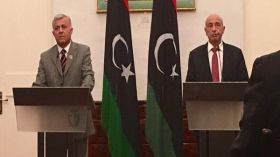 رئيسا البرلمانين الليبيين المتنافسين يجتمعان للمرة الأولى