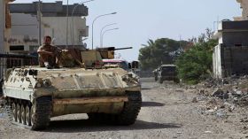 القوات الليبية تتقدم صوب آخر منطقة لـ”داعش” في سرت