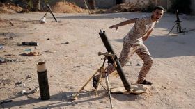 قوات ليبية تتصارع مع قناصة “داعش” على شوارع سرت