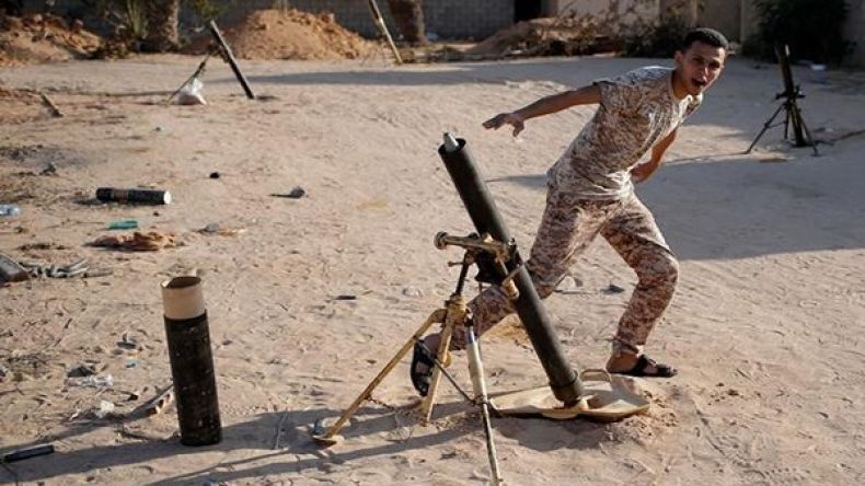 قوات ليبية تتصارع مع قناصة “داعش” على شوارع سرت