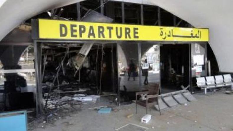 صواريخ تستهدف مطاراً حيوياً شرق ليبيا