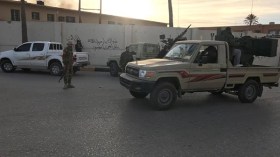 تسعة قتلى في اشتباكات قرب مطار في العاصمة الليبية