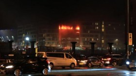 حريق ضخم يدمر 1400 سيارة في ليفربول