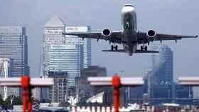 إغلاق مطار في لندن بعد العثور على قنبلة