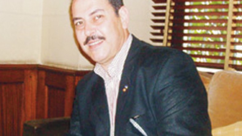 الفنان لطفي بوشناق للشروق:لا خوف على الفن في تونس بصعود الاسلاميين إلى السلطة