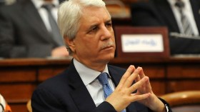 محكمة سيدي امحمد تستدعي الطيب لوح
