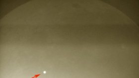 عالم إسباني يرصد اصطدام جرم فضائي بسطح القمر