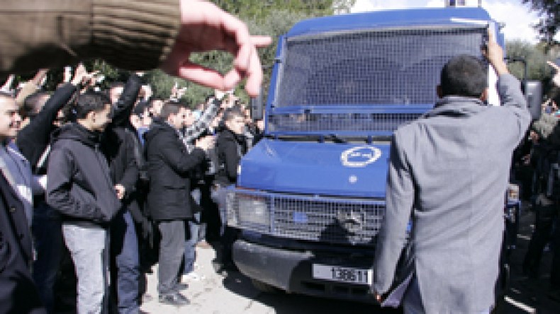 الحركات الطلابية تدعو لإضراب مفتوح بداية من السبت لإقالة “حراوبية”