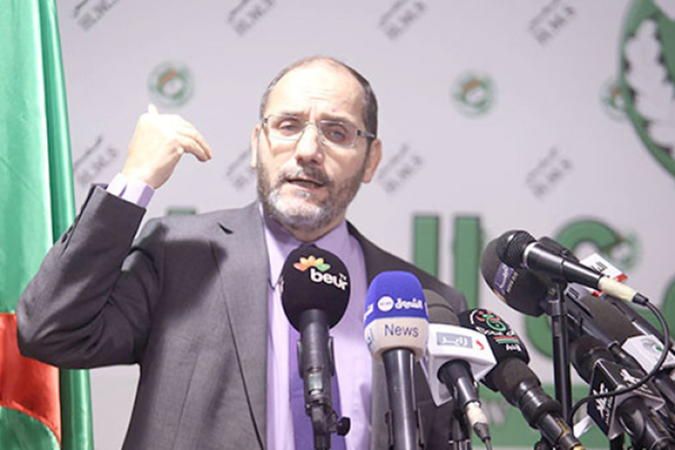 Makri favorable au report des élections présidentielles