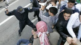 25 موقوفا أمام العدالة وخسائر “جمعة الغضب” بالملايير