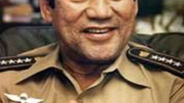 La France ouvre la porte à l'extradition de l'ex-dictateur panaméen Noriega