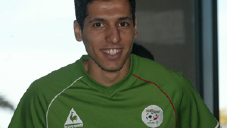 العمري الشاذلي وماينز يؤكدان صعودهما في ألمانيا