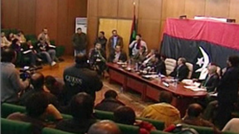 عاشور‭ ‬أبو‭ ‬راشد للشروق:‮ قلوبنا‭ ‬تنزف‭ ‬ونحن‭ ‬نسمع‭ ‬أكاذيب‭ ‬تورط‭ ‬الجزائر‭ ‬مع‭ ‬القذافي‮