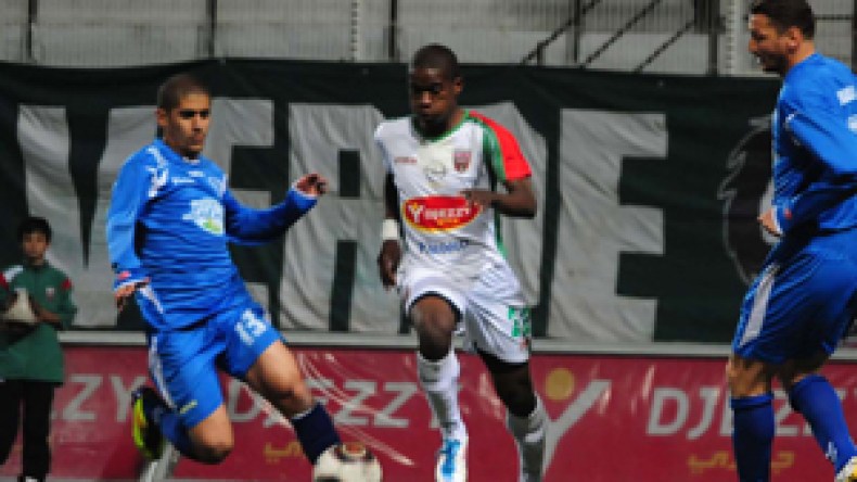 سايح‭ ‬،‭ ‬يعلاوي‭ ‬وموبي‭ ‬تونغ‭ ‬يبهرون‭ ‬وغريب‭ ‬يطالب‭ ‬بالتأكيد‭ ‬أمام‭ ‬الحمراوة