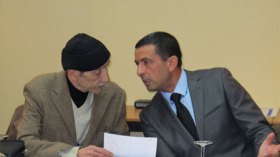 غريب يستقيل ولونغار منتظرهذا الاسبوع للإكتتاب