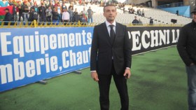 لونقار يتراجع ويبدي تمسكا بالاستثمار في العميد