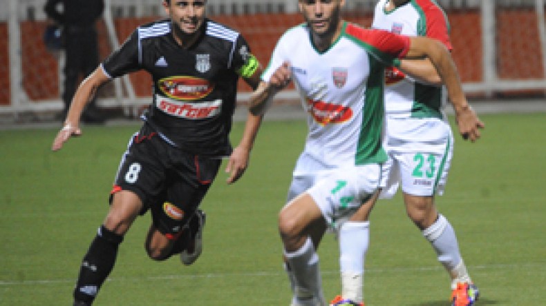 نقطة‭ ‬تخدم‭ ‬العميد‭ ‬وتزيد‭ ‬من‭ ‬متاعب‭ ‬الحمراوة