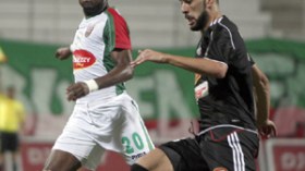 العميد‭ ‬يستعيد‭ ‬بابوش‭ ‬أمام‭ ‬الحراش‭ ‬وبن‭ ‬سالم‭ ‬يغيب‭ ‬رسميا