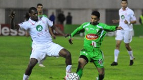 مولودية الجزائر تتعادل 0-0 وتتأهل للمباراة النهائية