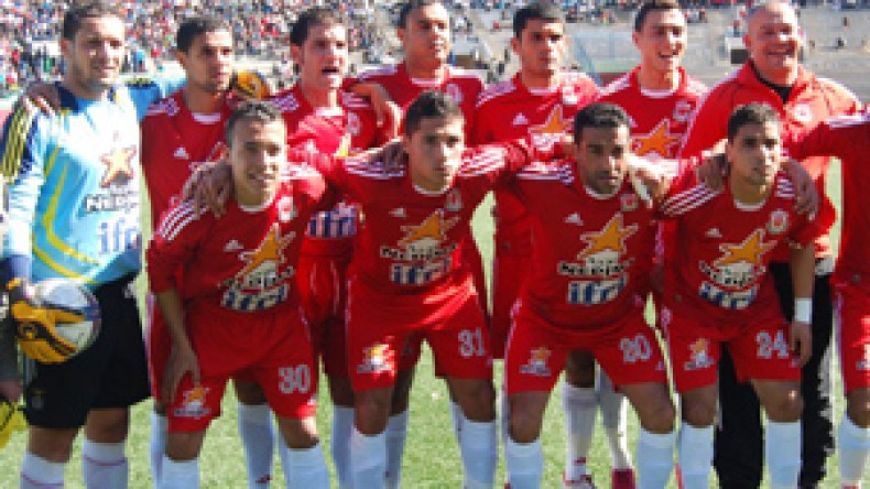 عمور‭ ‬يراوغ‭ ‬محياوي‭ ‬وسرار‭ ‬ويقبل‭ ‬بعرض‭ ‬حداد