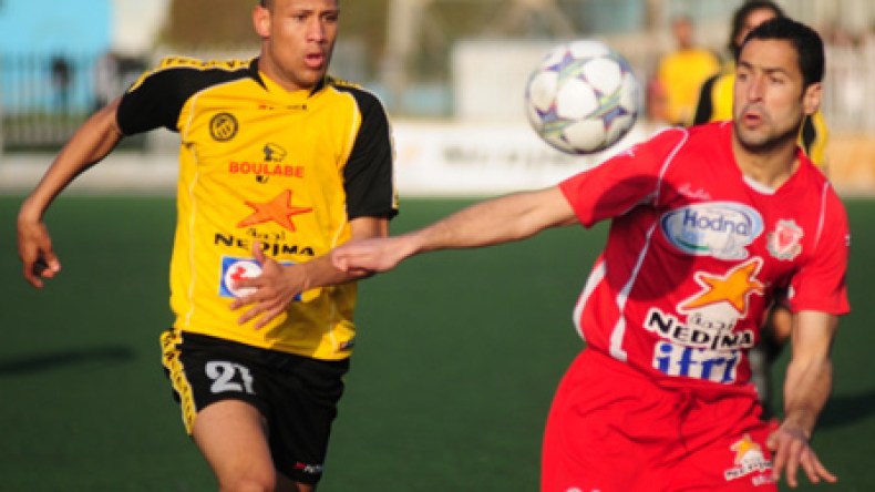 بلايلي يطرد من تدريبات الحمراوة وسافوا يتوعد بلعباس