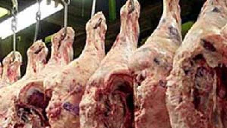 التجار يحذرون من التهاب أسعار اللحوم بسبب غلق مذبح رويسو