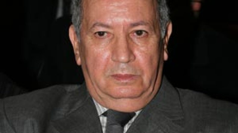 ‭”‬دخول‭ ‬عالم‭ ‬الاحتراف‮ ‬هو‭ ‬السبيل‭ ‬الوحيد‭ ‬لإنقاذ‮ ‬كرتنا‭”‬‮