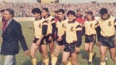 JSK Hennachi and USMH former ace Meziani talk about the Cup final