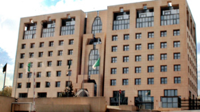 تخرج 186 ألف طالب من الجامعة والتحاق237 طالب جديد