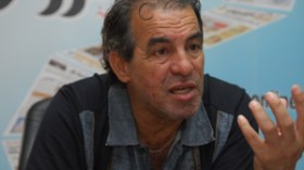 “إصلاحات عولمي في التلفزيون لن تكتمل إلا بإقالة مدير البرمجة”