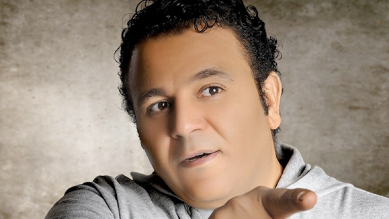 السودانيون “يرفضون” حفلا لمحمد فؤاد.. والأخير يتودد إلى الجزائر