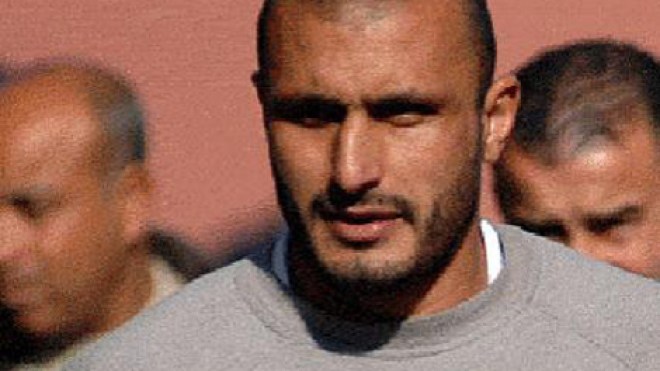 إيقاف موسوني لمدة 6 أشهر