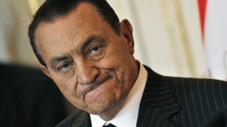 الجيش المصري ينقلب على الطاغوت