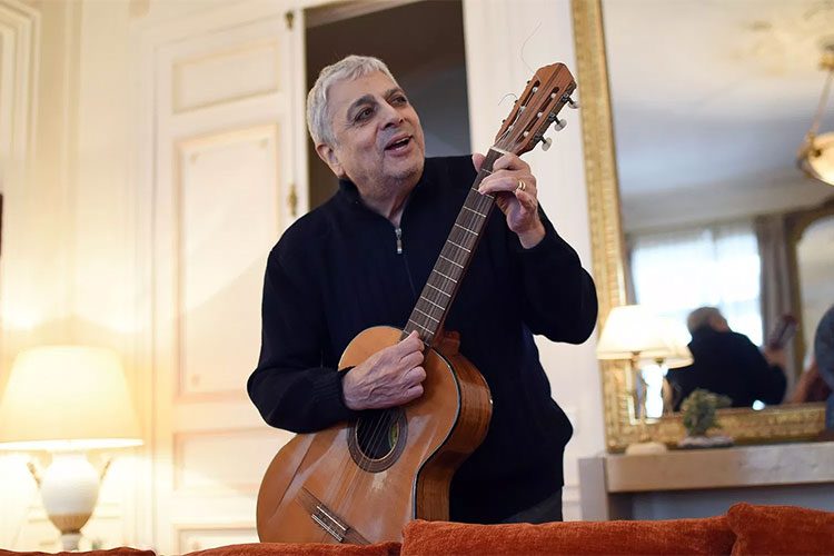 Enrico Macias: “L’assassinat de Cheikh Raymond, c’était mon pire souvenir à Constantine”