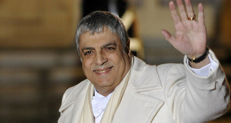 Enrico Macias: “I would like to visit Algeria, but I'll not renege my Jewish origins”