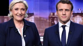 Présidentielles françaises: Marine Le Pen en tête au 1er tour 