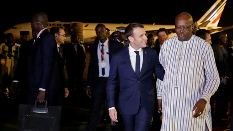 إلقاء قنبلة على قوات فرنسية في بوركينافاسو