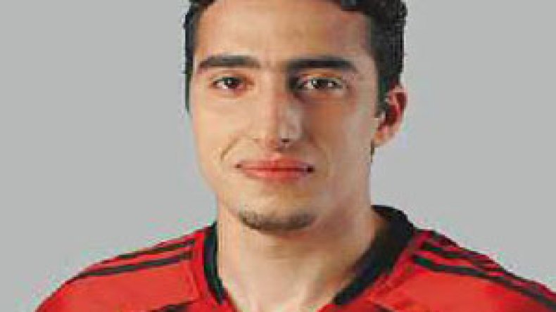 مـادوني‭ ‬يغيب‭ ‬شهرا‭ ‬عن‭ ‬اتحاد‭ ‬برلين‭ ‬