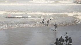 فقدان 3 بحارة بميناء الجزائر إثر هيجان البحر