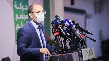 Makri testé positif au Coronavirus