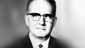 لقب بن نبي انقرض من الجزائر ومفكر العصر شجرة بلا غصون