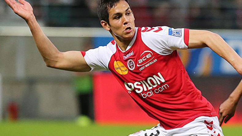 سانت إيتيان يصّر على ماندي ويعرض صفقة مغرية