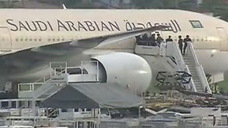 إنذار خاطئ حول تهديد لطائرة سعودية في مطار مانيلا