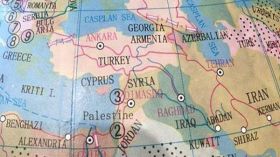 شركة أسترالية تتراجع عن وضع اسم فلسطين على مجسم للأرض